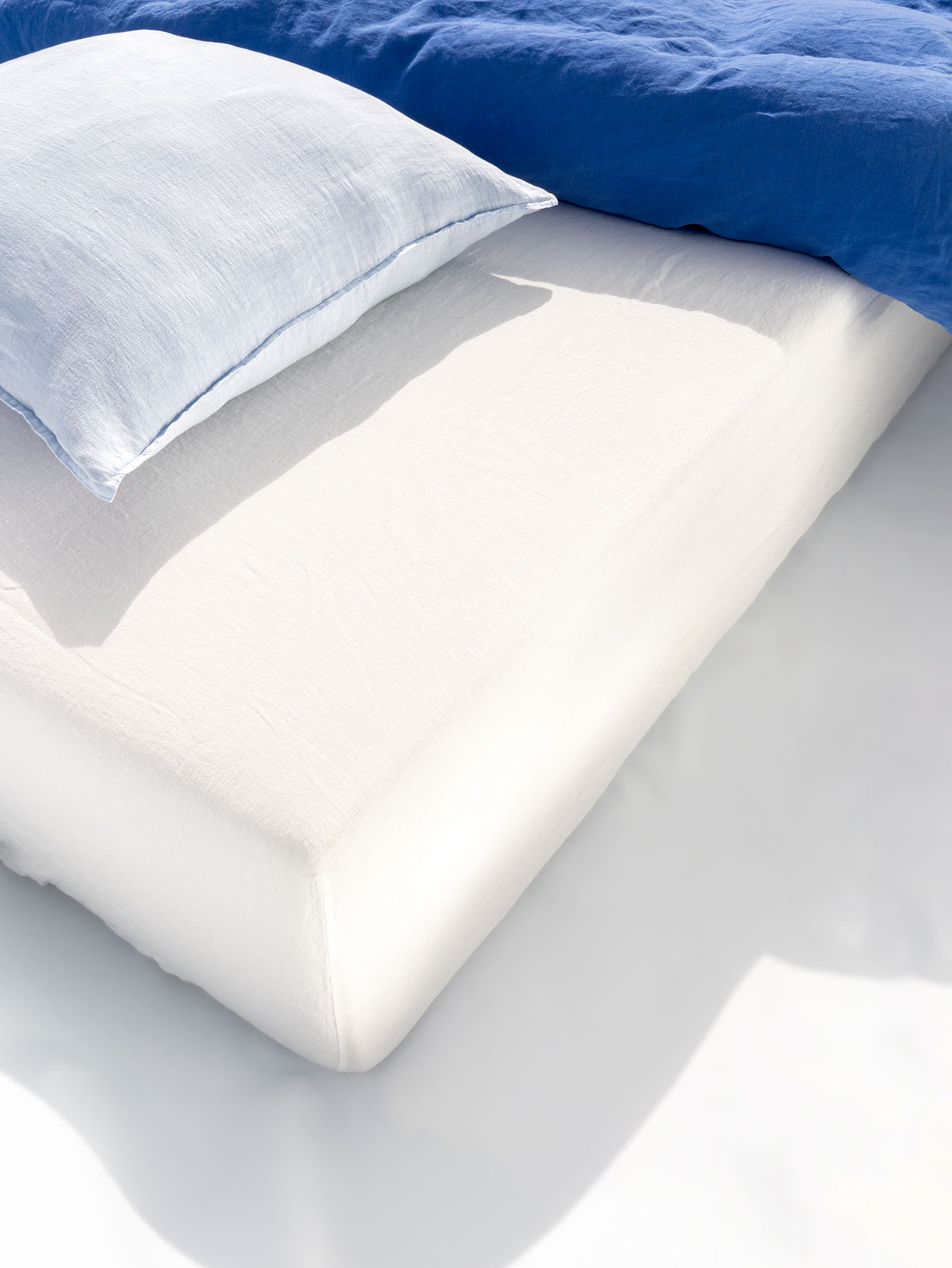 Pure linen fitted sheet